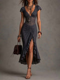 Vestido midi gris oscuro con corsé y fruncidos
