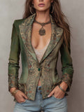 Blazer entallado verde oliva de un solo botón, con solapas y puños en contraste de tapiz floral vintage