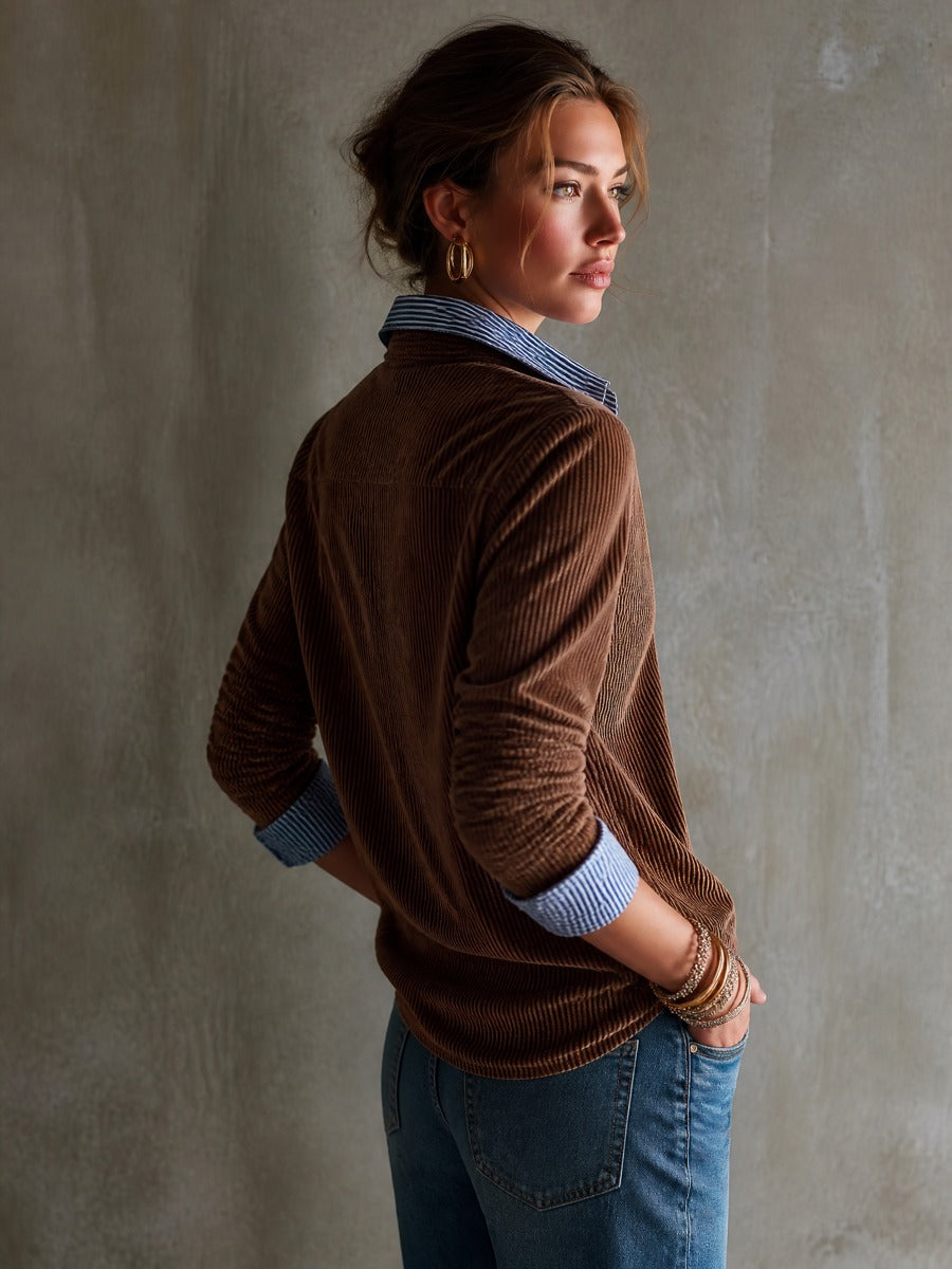 Camisa vintage de pana superpuesta con cuello a rayas en contraste