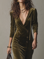 Elegante vestido largo verde oliva de doble botonadura